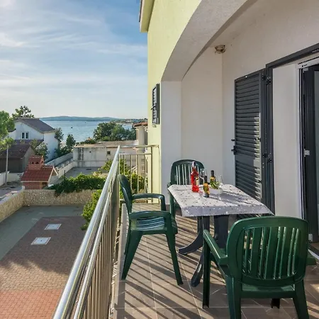 By The Sea - 18515 Vir